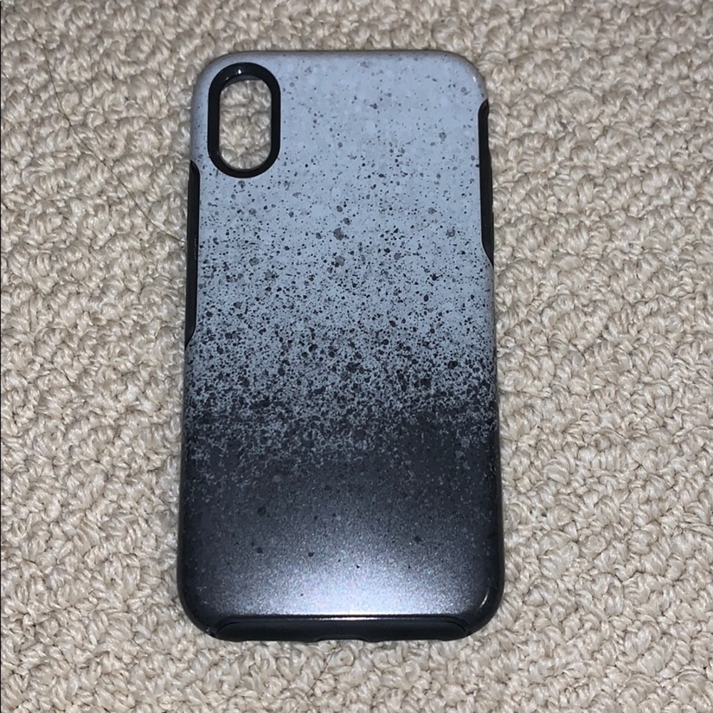 iPhone XR otterbox case